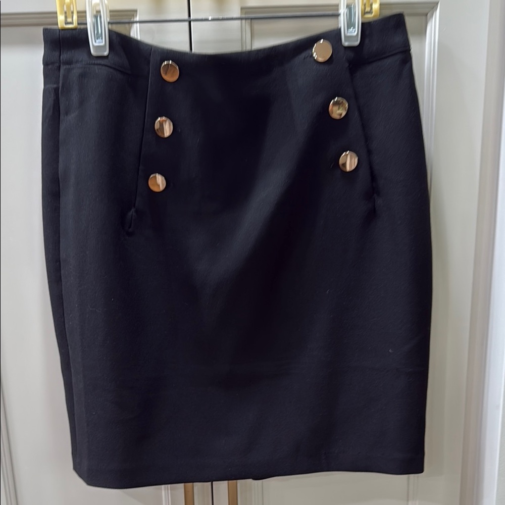 NWT H & M Elegant Black Skirt with Gold Button Accents pencil nautical NEW
